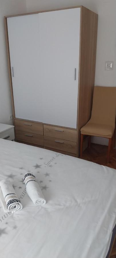 Kuca Za Odmor Varos Villa Vrlika Dış mekan fotoğraf